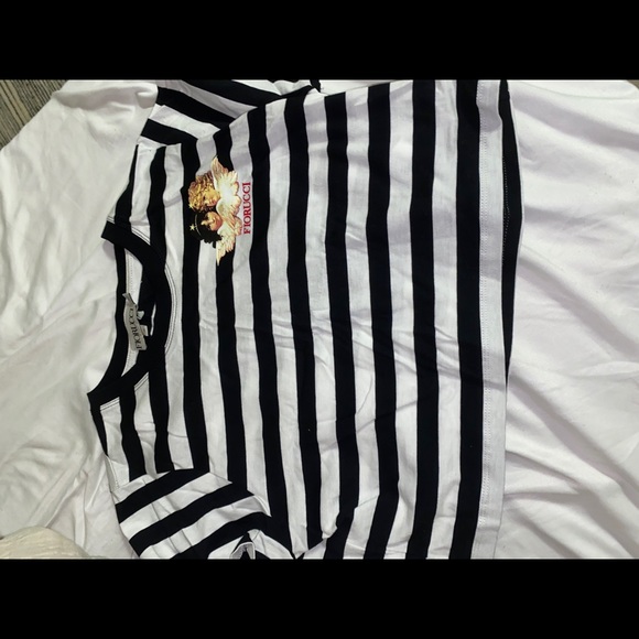 Fiorucci Cropped Tee - Picture 4 of 4